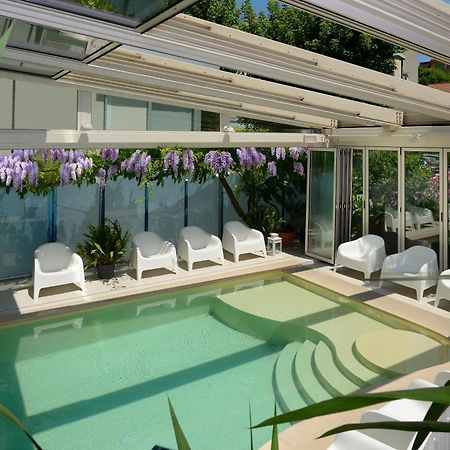 Hotel Romagna Каттолика Экстерьер фото
