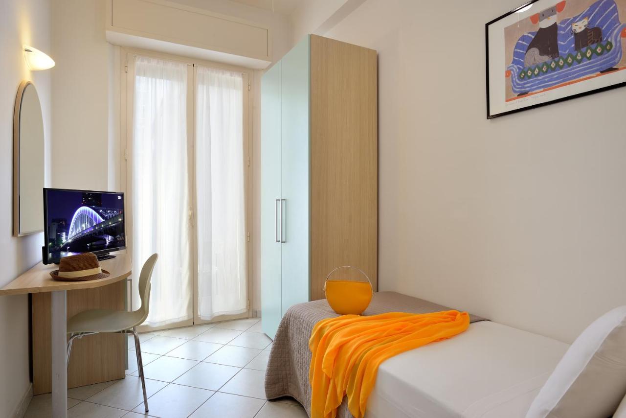 Hotel Romagna Каттолика Экстерьер фото