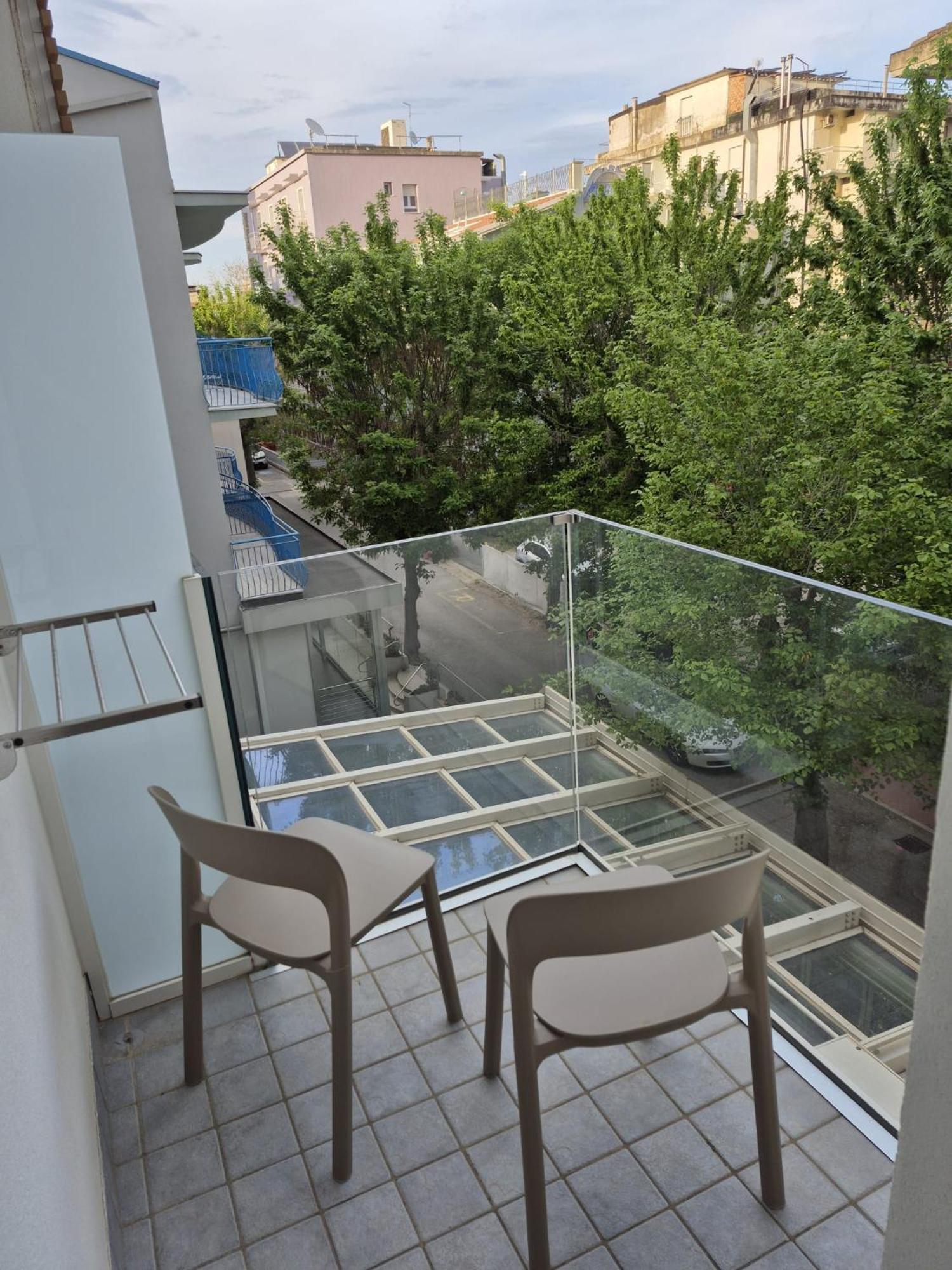 Hotel Romagna Каттолика Экстерьер фото